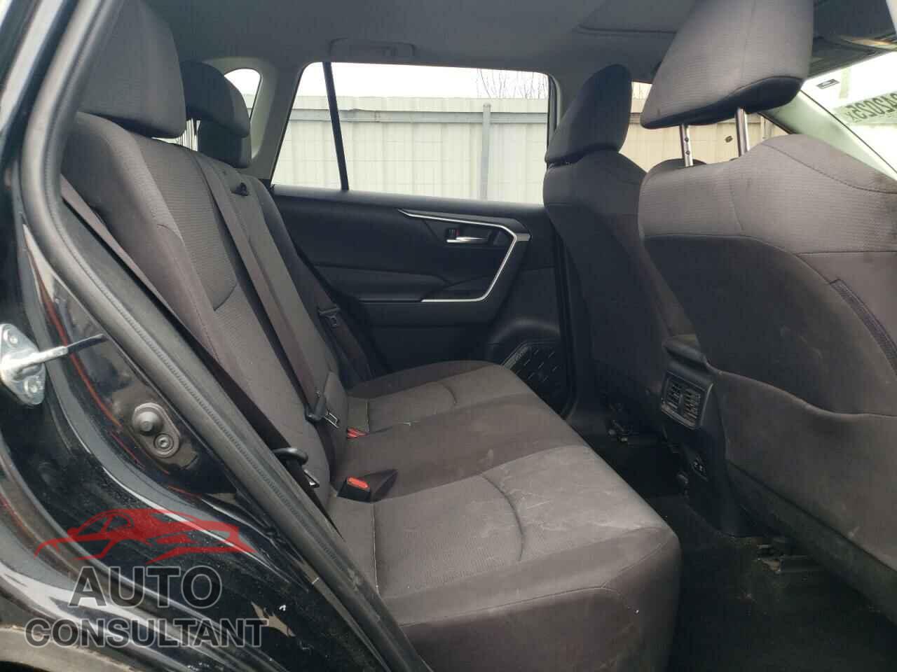 TOYOTA RAV4 2019 - JTMP1RFV9KD506960