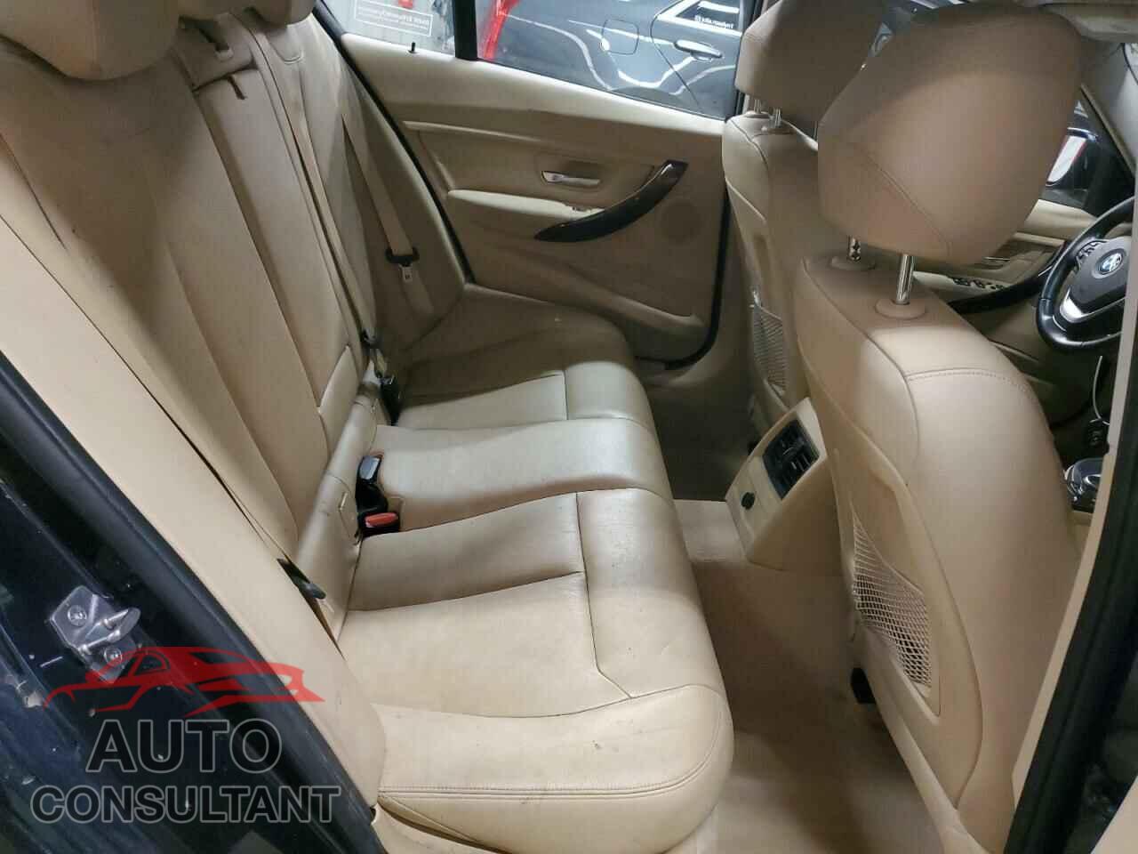 BMW 3 SERIES 2014 - WBA3D5C51EF147239