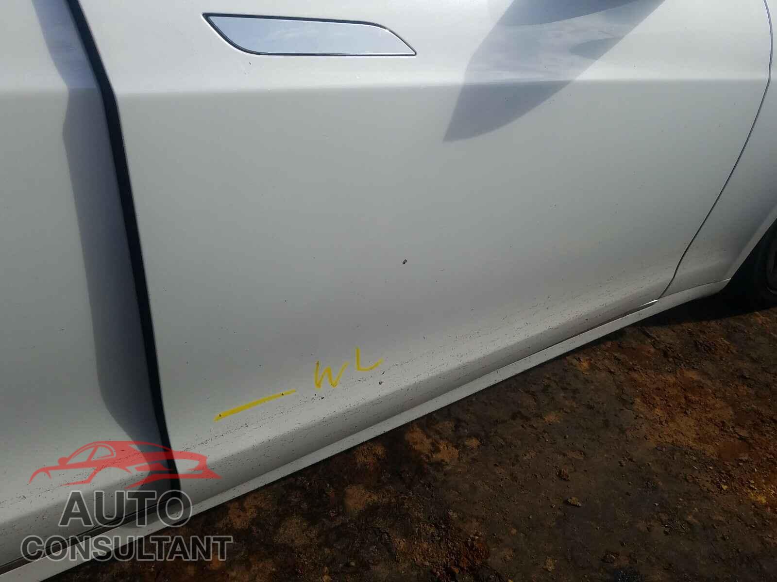 TESLA MODEL S 2019 - 5YJSA1E24KF340584