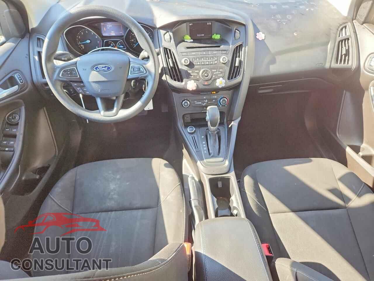FORD ALL Models 2017 - 1FADP3F28HL280287