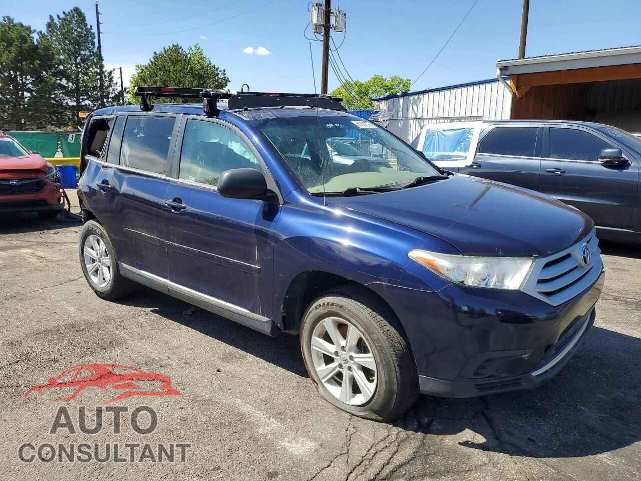 TOYOTA HIGHLANDER 2011 - 5TDBK3EH2BS068500