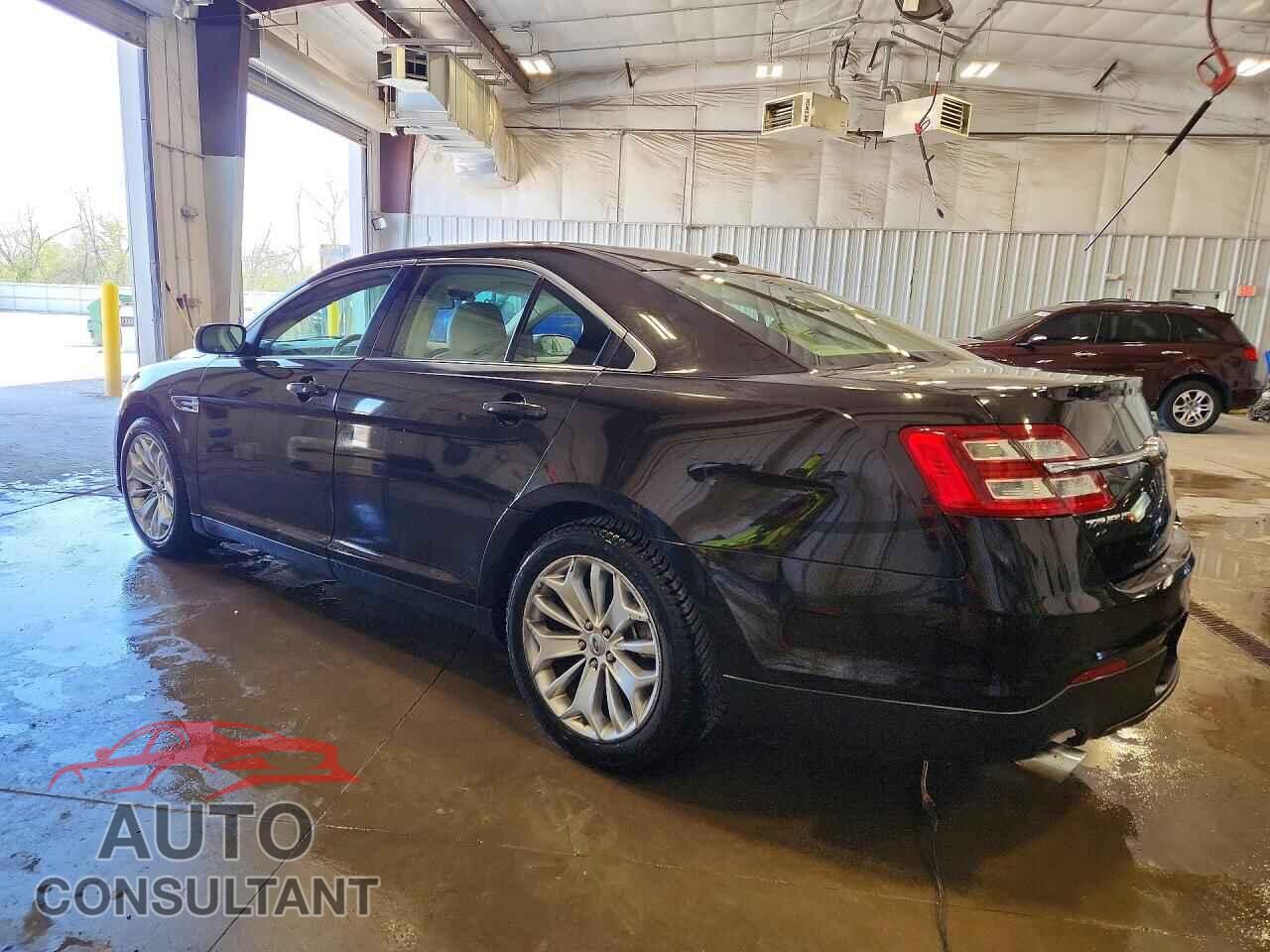 FORD TAURUS 2013 - 1FAHP2J82DG168756