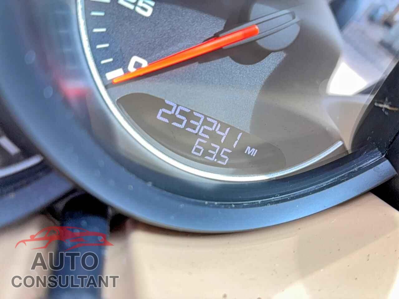 PORSCHE CAYENNE 2013 - WP1AF2A25DLA33125
