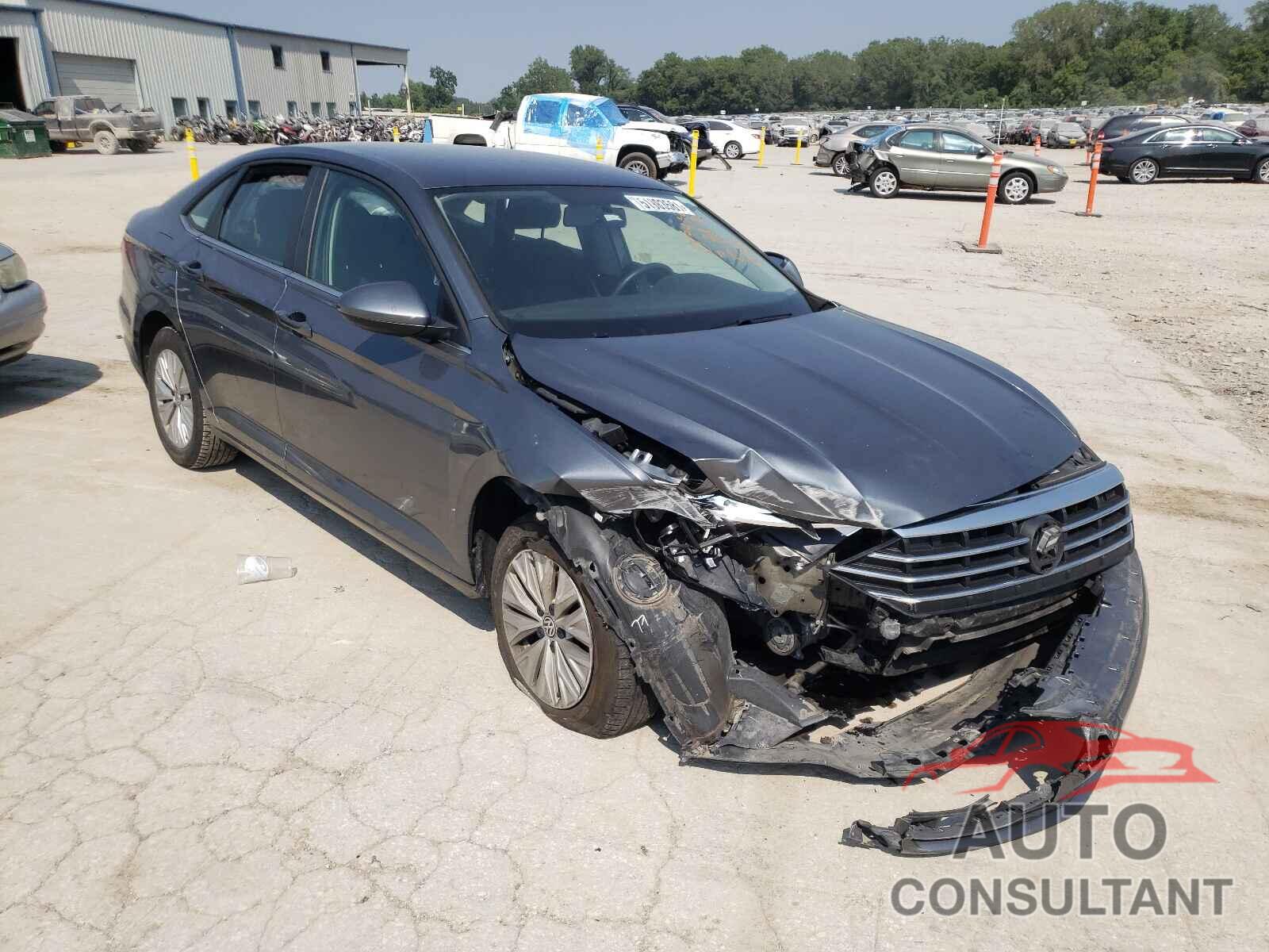 VOLKSWAGEN JETTA 2019 - 3VWC57BU0KM228696