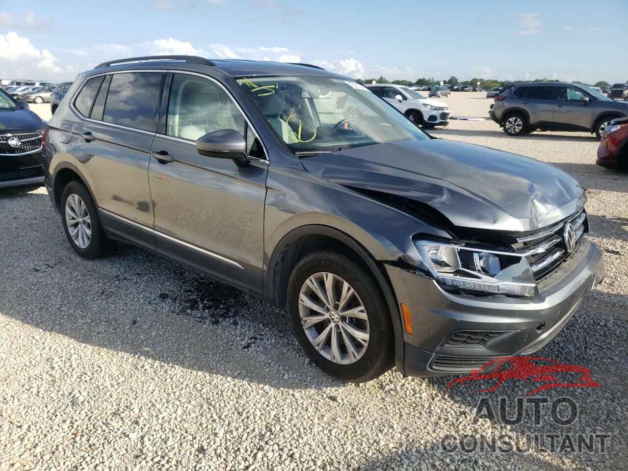 VOLKSWAGEN TIGUAN 2018 - 3VV2B7AX6JM181287