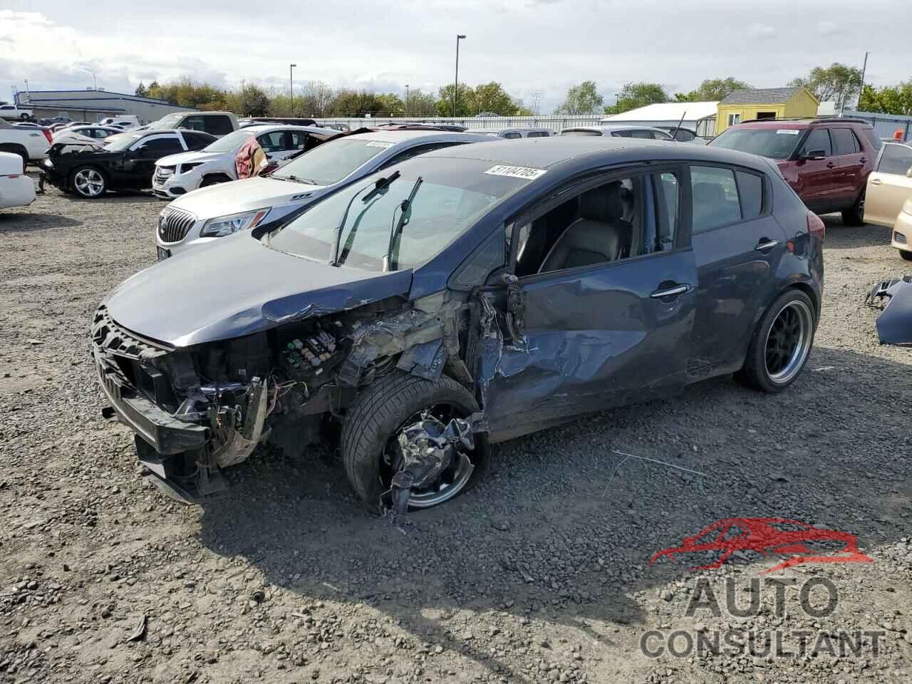KIA FORTE 2016 - KNAFZ5A36G5632310