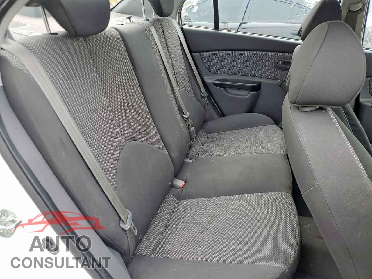 KIA RIO 2011 - KNADH4A33B6949467