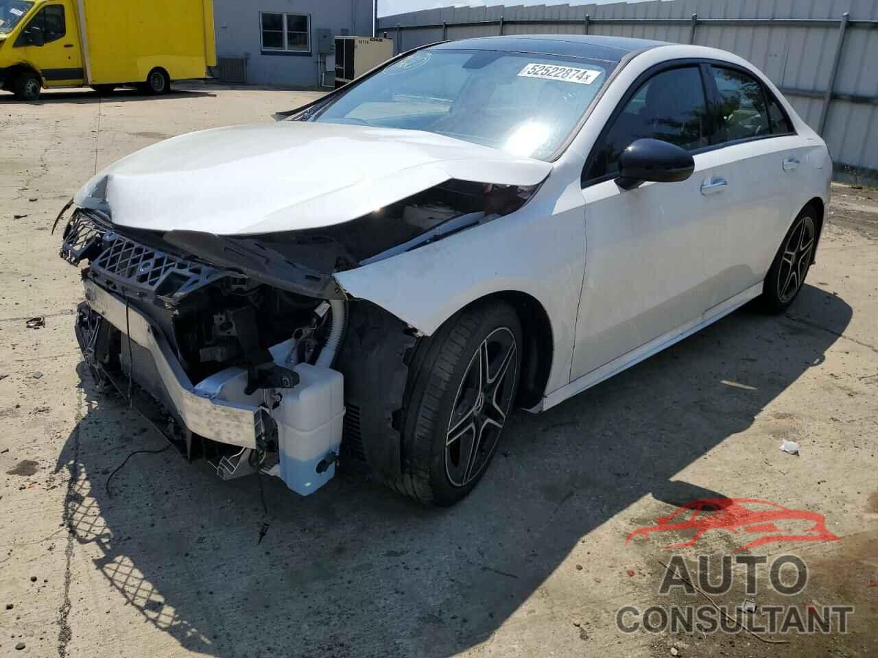 MERCEDES-BENZ A-CLASS 2019 - WDD3G4FB3KW019852