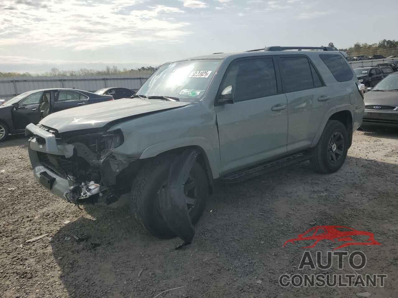 TOYOTA 4RUNNER 2022 - JTETU5JR1N6003694