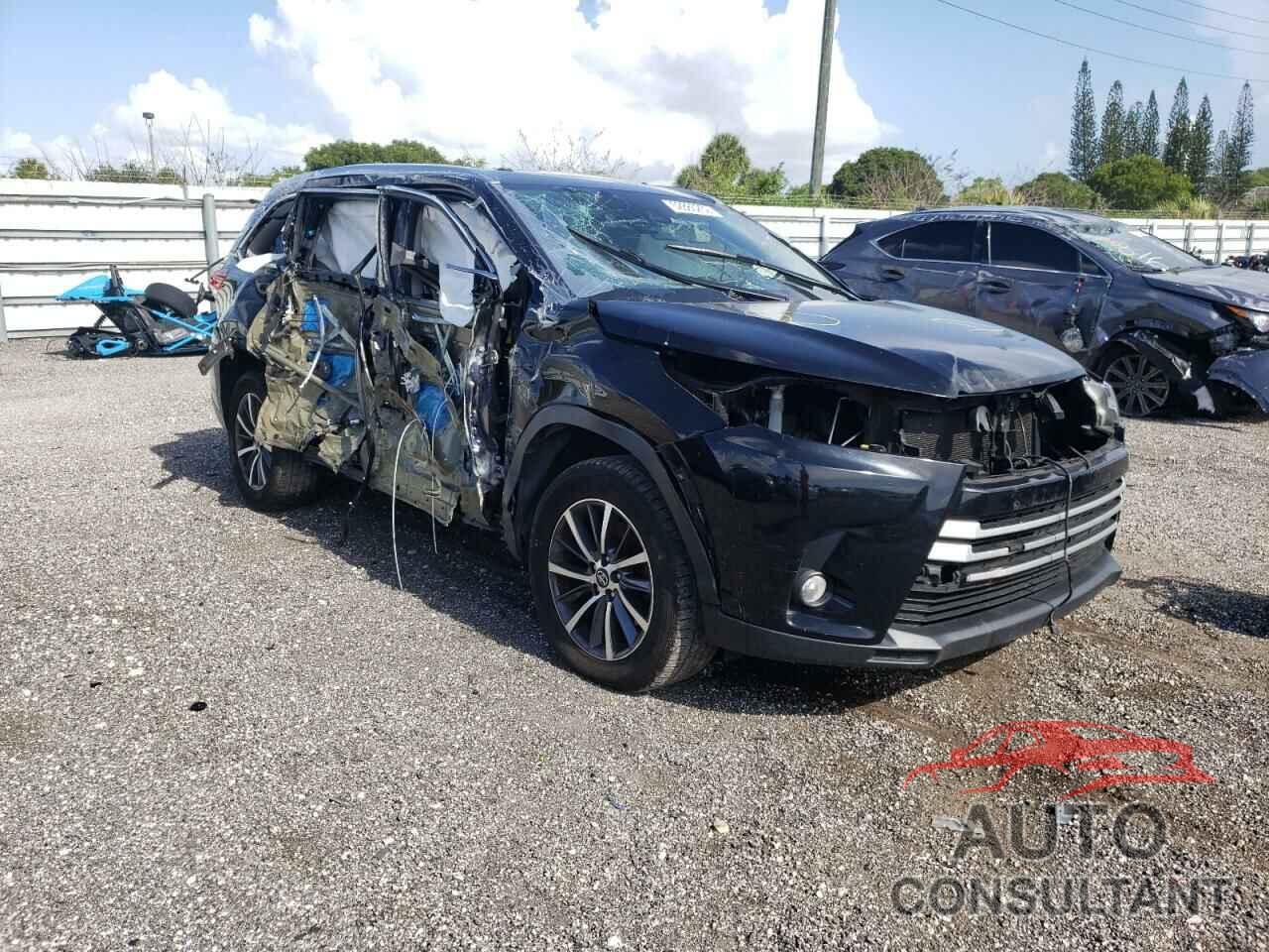 TOYOTA HIGHLANDER 2017 - 5TDKZRFH4HS526432