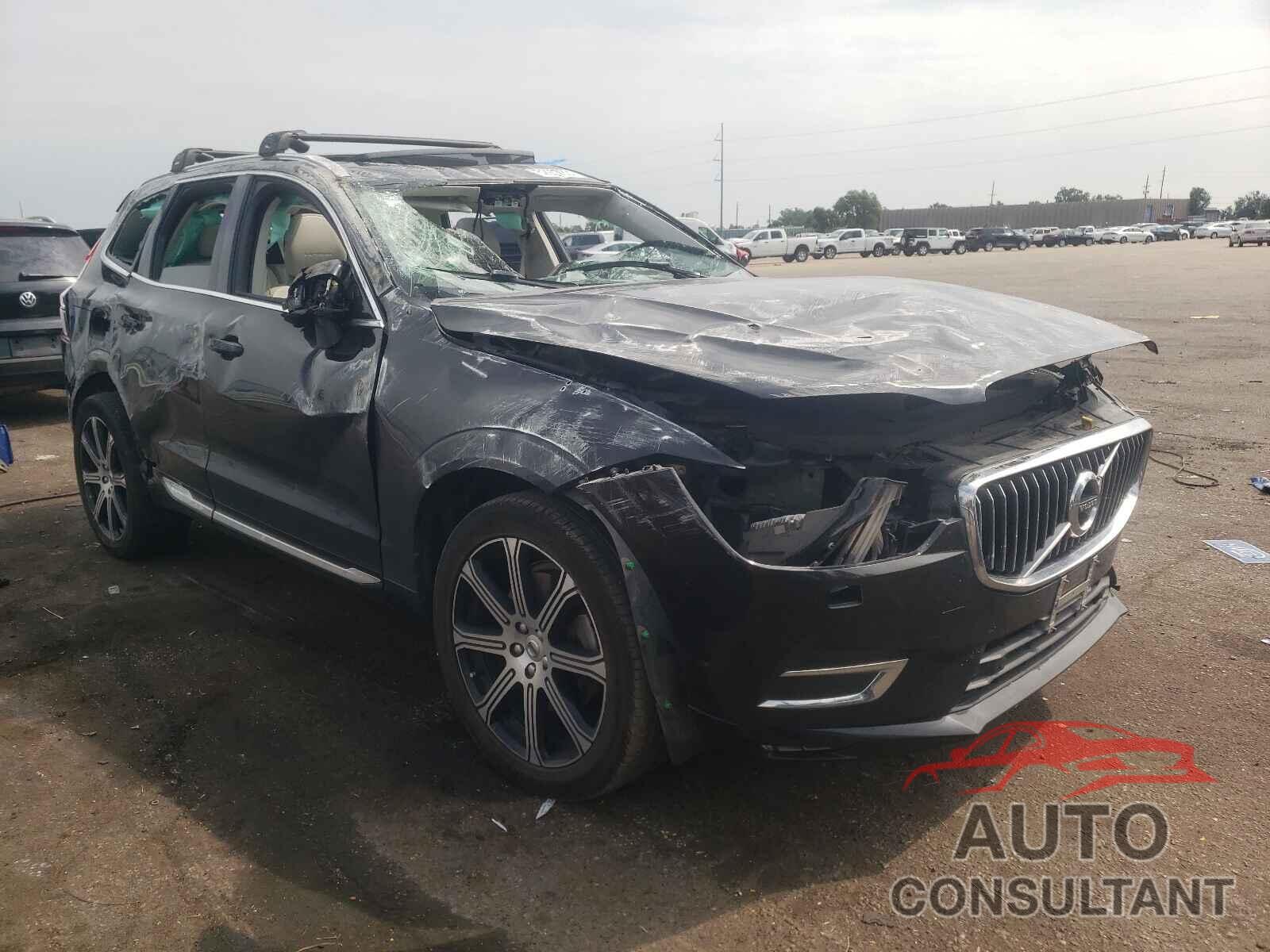 VOLVO XC60 2018 - YV4A22RLXJ1042630