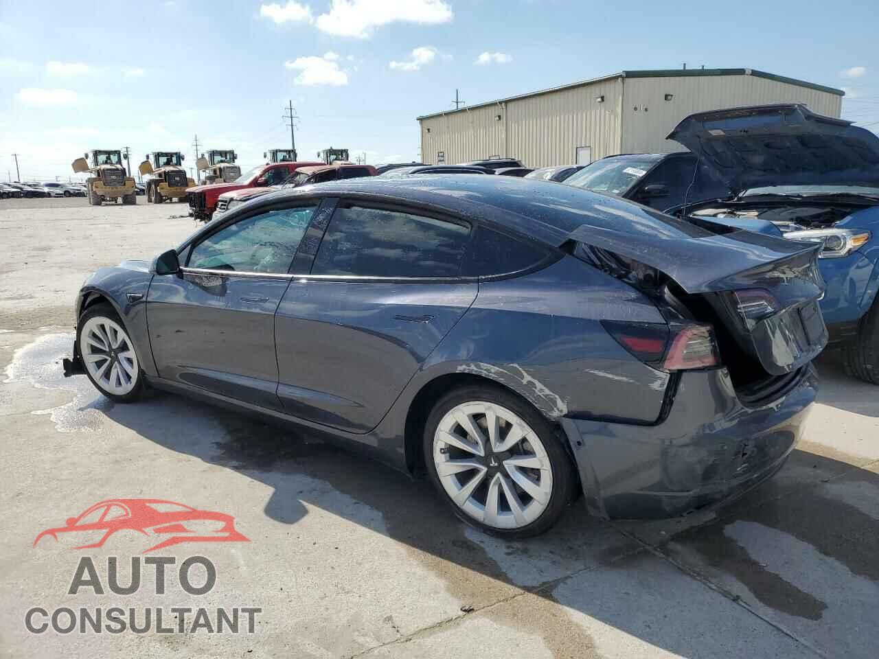 TESLA MODEL 3 2022 - 5YJ3E1EAXNF312759