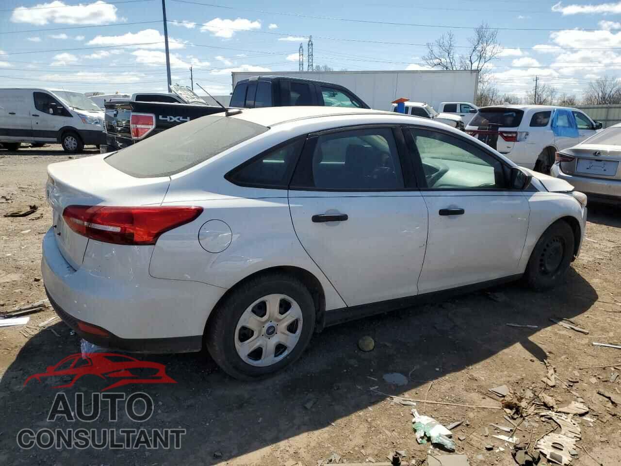 FORD FOCUS 2017 - 1FADP3E29HL222125