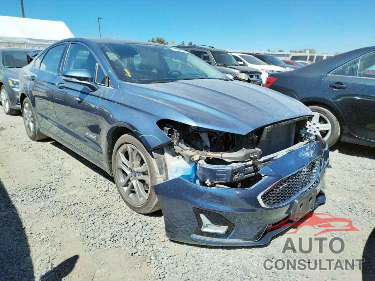 FORD FUSION 2019 - 3FA6P0RU0KR100572