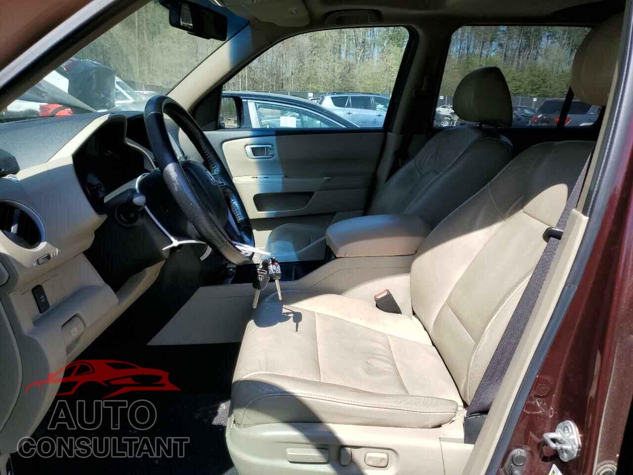 HONDA PILOT 2011 - 5FNYF4H54BB044824