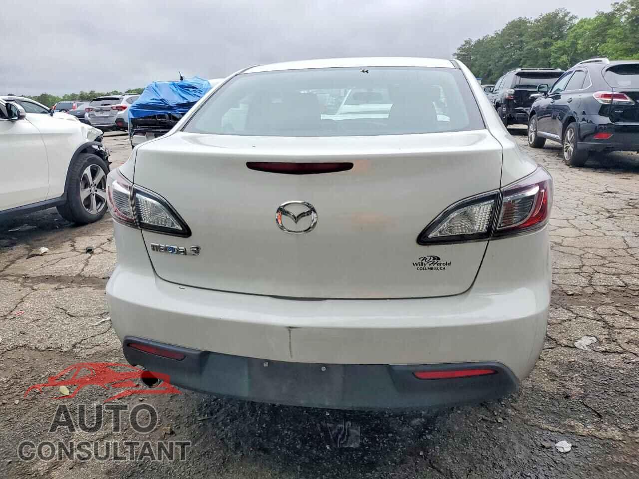 MAZDA 3 2011 - JM1BL1VF6B1380428