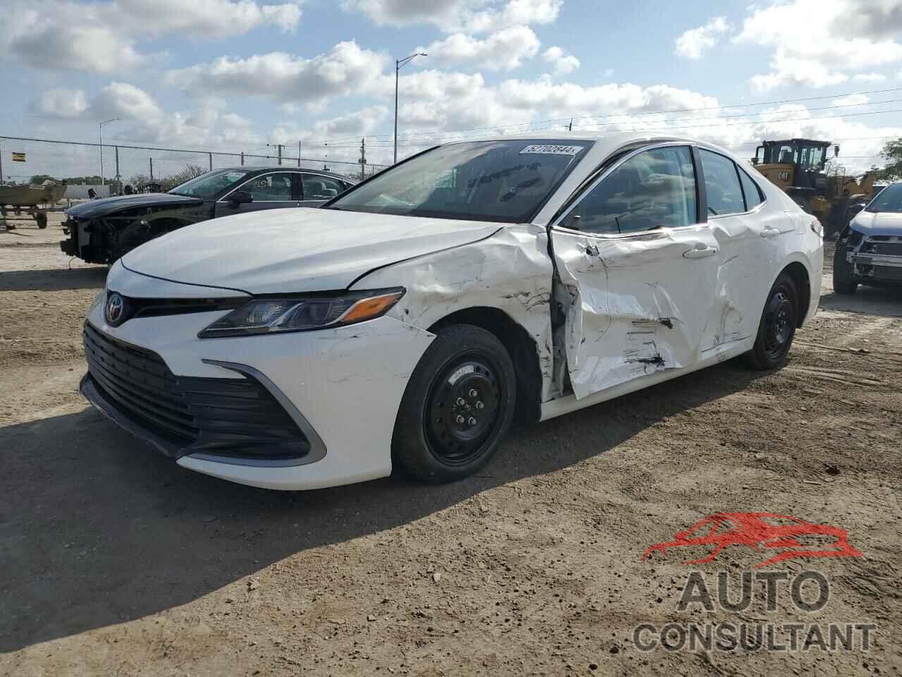 TOYOTA CAMRY 2024 - 4T1R11AK0RU224557