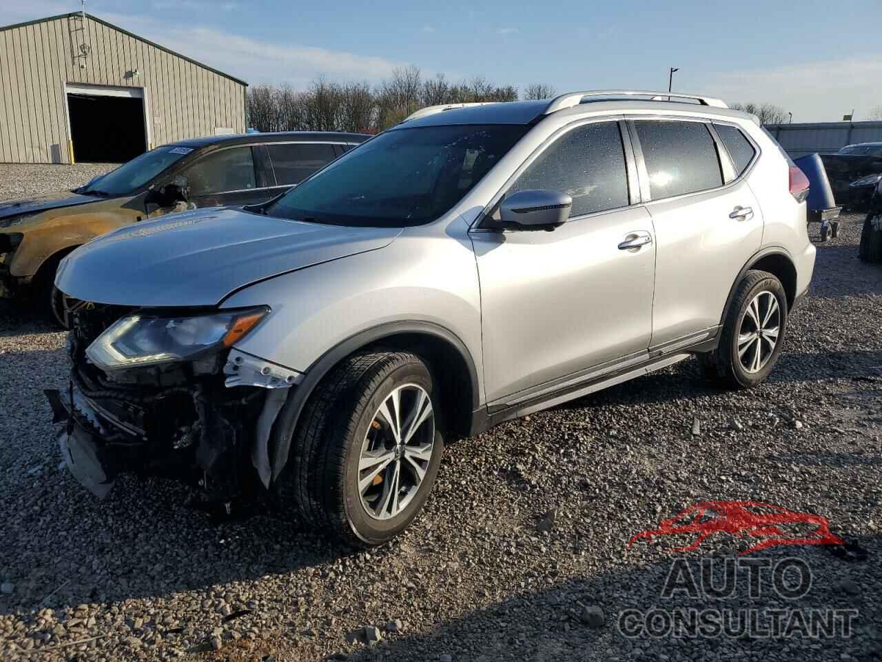 NISSAN ROGUE 2018 - 5N1AT2MV1JC733764
