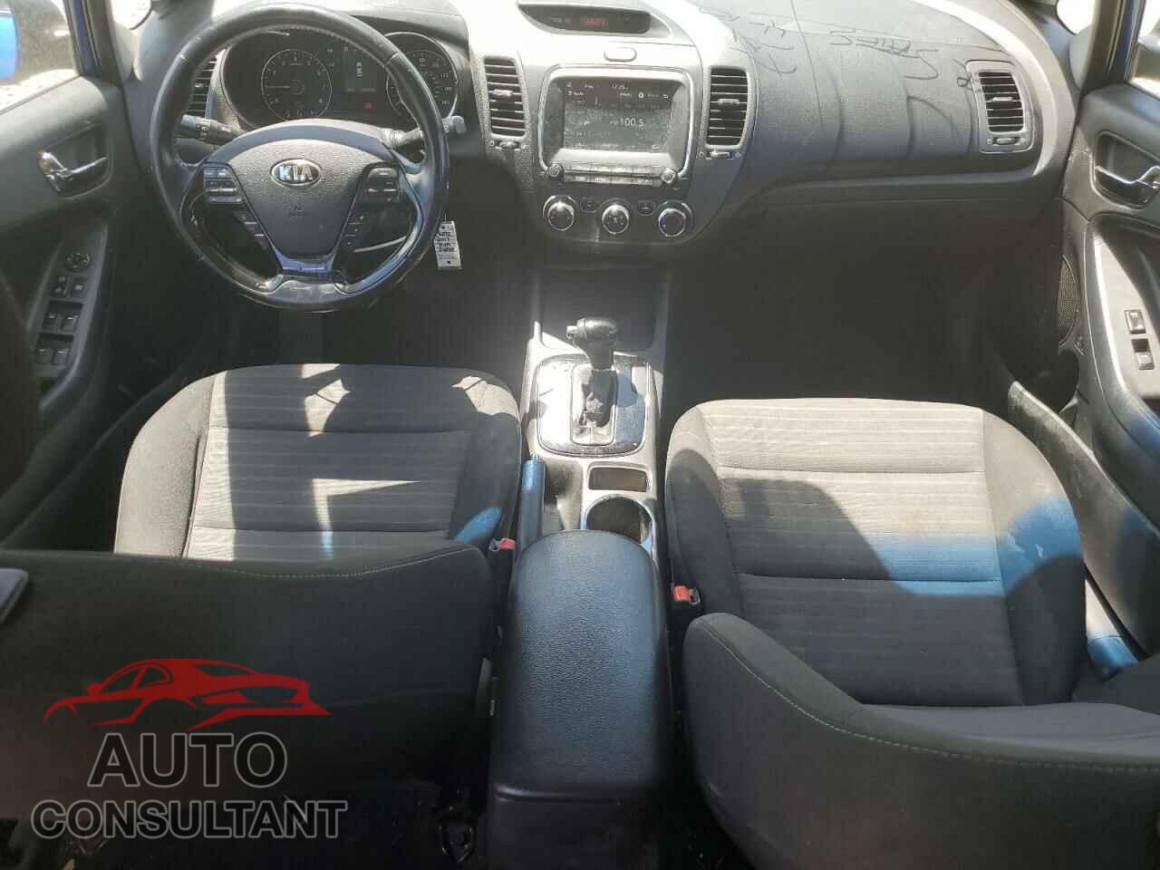 KIA FORTE 2017 - 3KPFL4A76HE064079