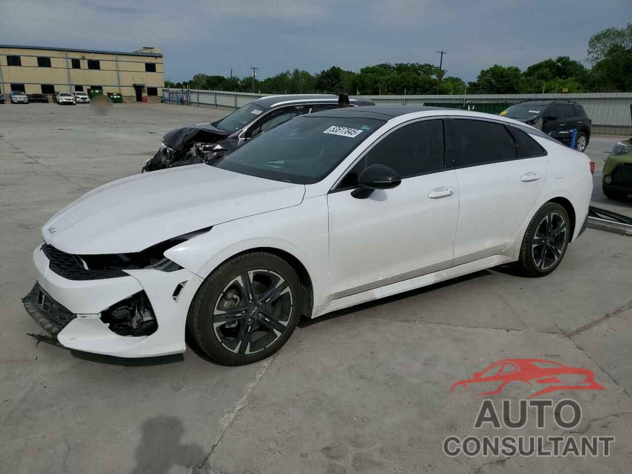 KIA K5 2022 - 5XXG64J28NG096146