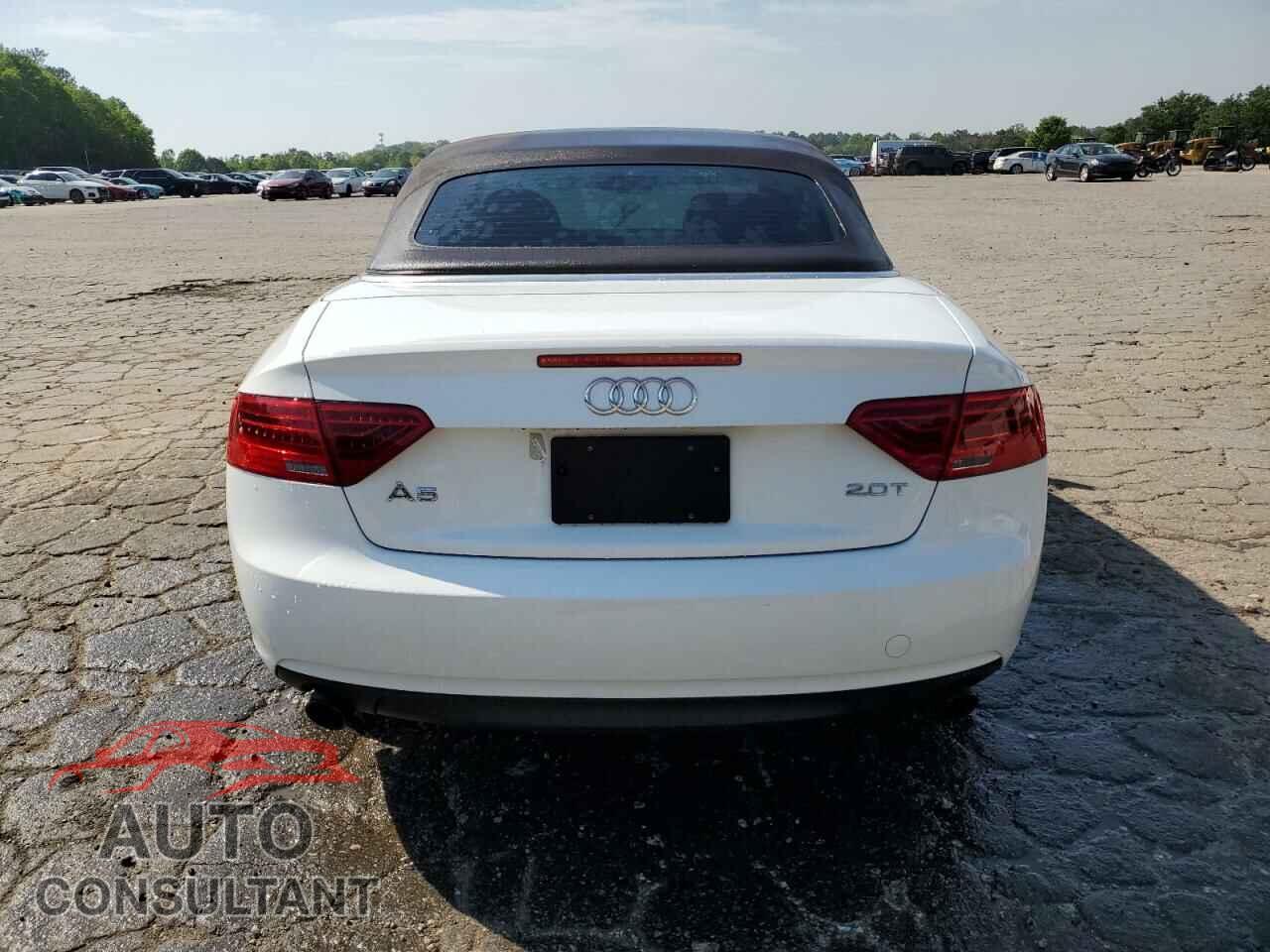 AUDI A5 2014 - WAUCFAFH4EN000590