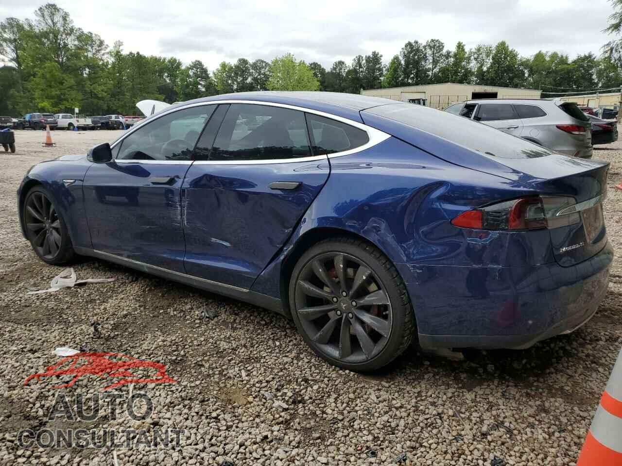 TESLA MODEL S 2015 - 5YJSA1H29FF090308