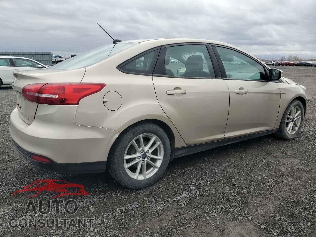 FORD FOCUS 2017 - 1FADP3F24HL200404