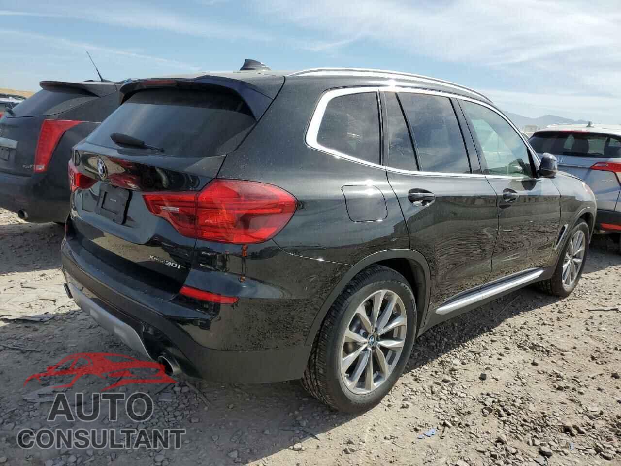 BMW X3 2018 - 5UXTR9C55JLD71719