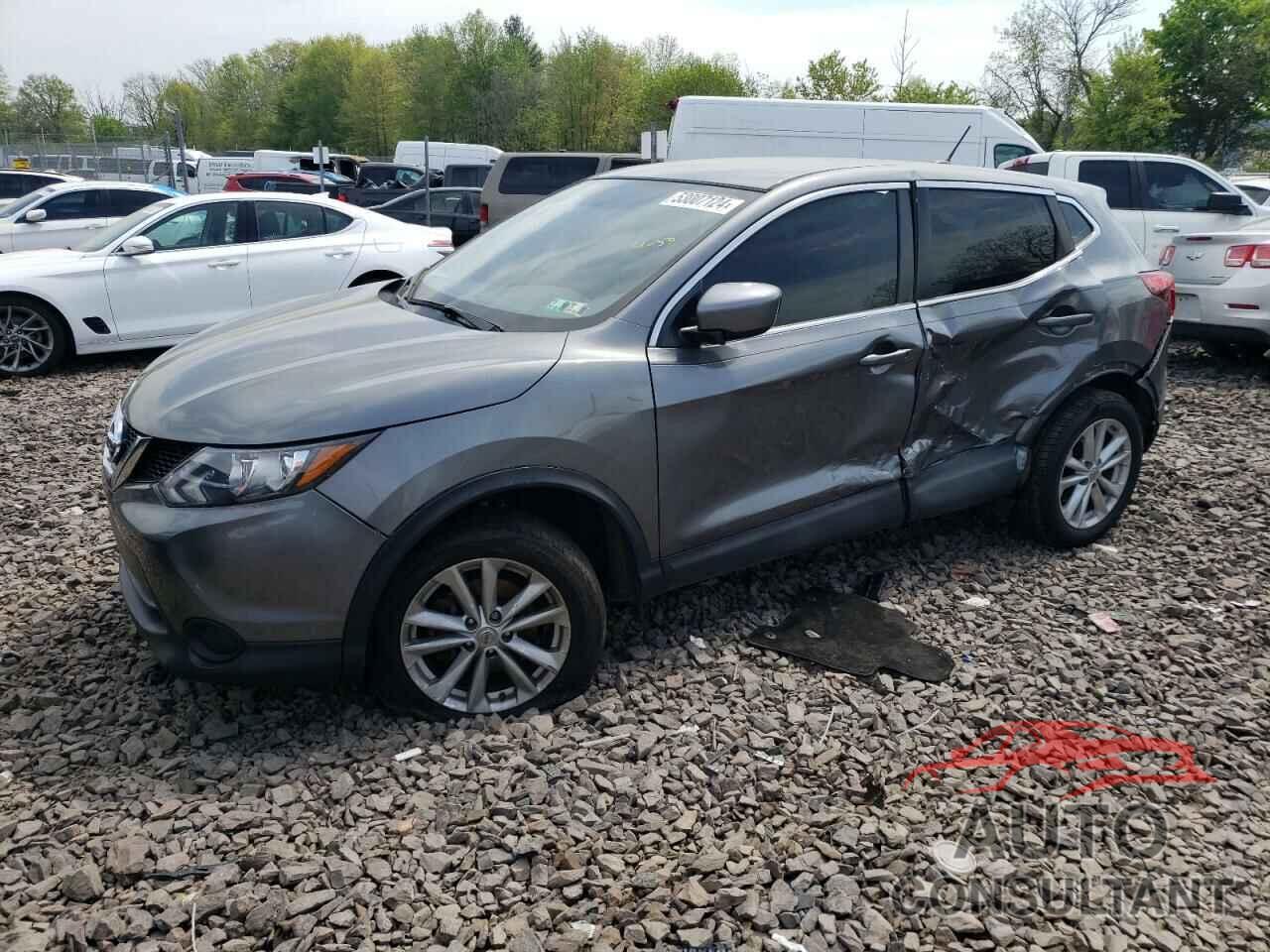 NISSAN ROGUE 2017 - JN1BJ1CR7HW118631