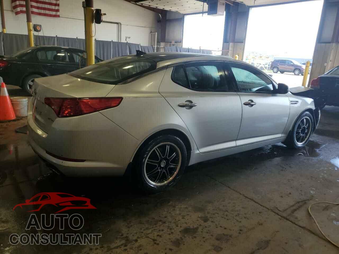KIA OPTIMA 2011 - KNAGN4A74B5163918