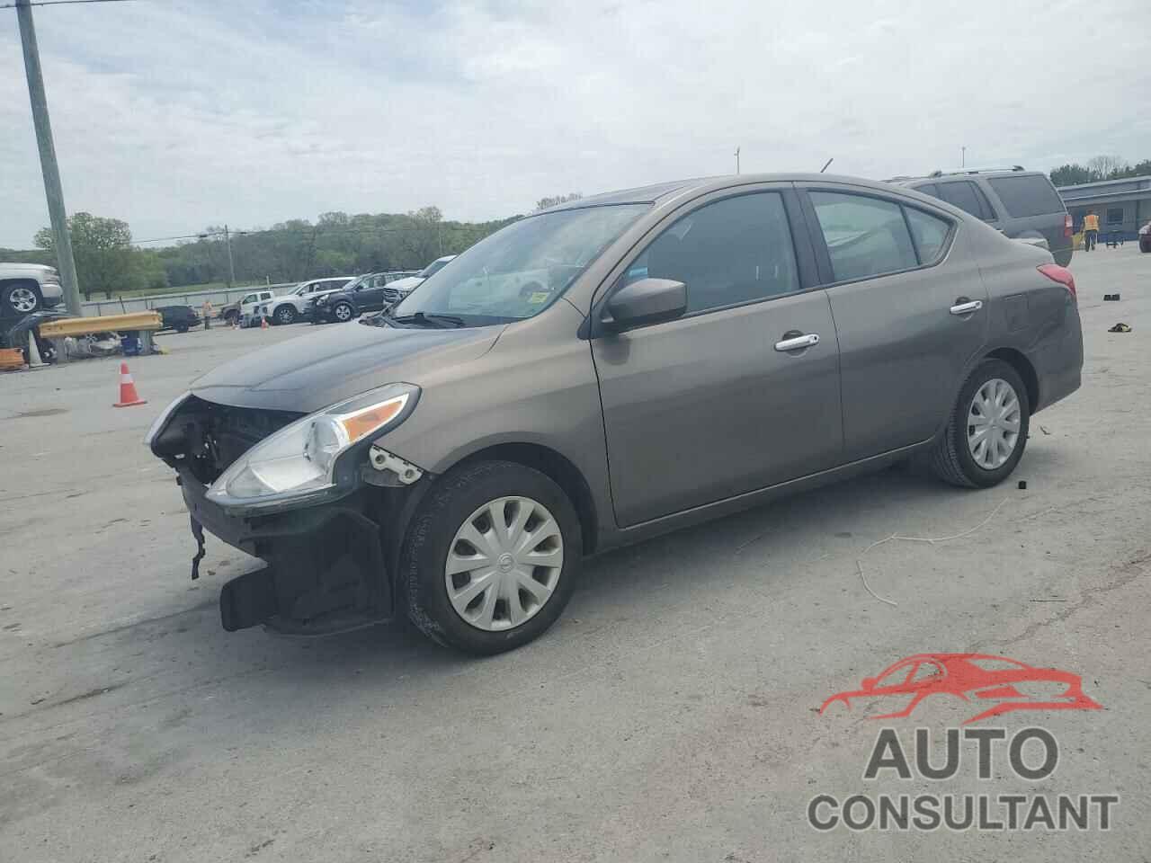 NISSAN VERSA 2017 - 3N1CN7AP8HK434662