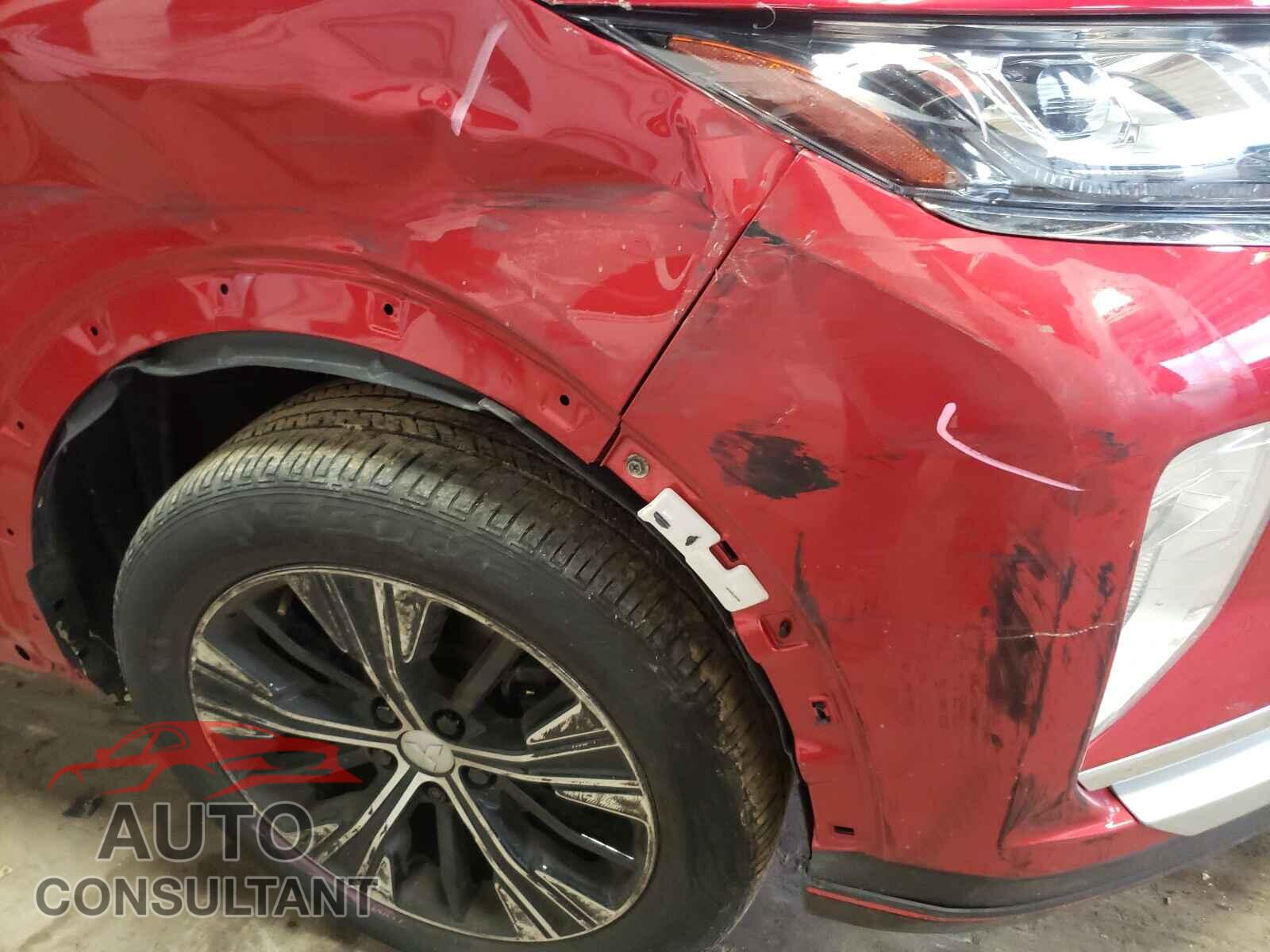 MITSUBISHI ECLIPSE 2018 - JA4AT5AA8JZ050328
