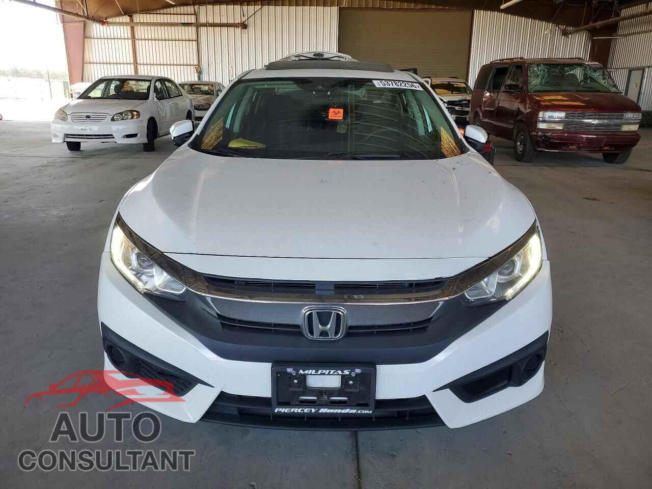 HONDA CIVIC 2017 - 19XFC2F87HE228333