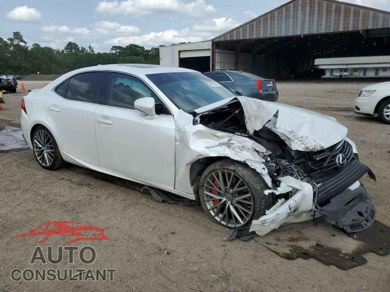 LEXUS IS 2016 - JTHBA1D24G5017239