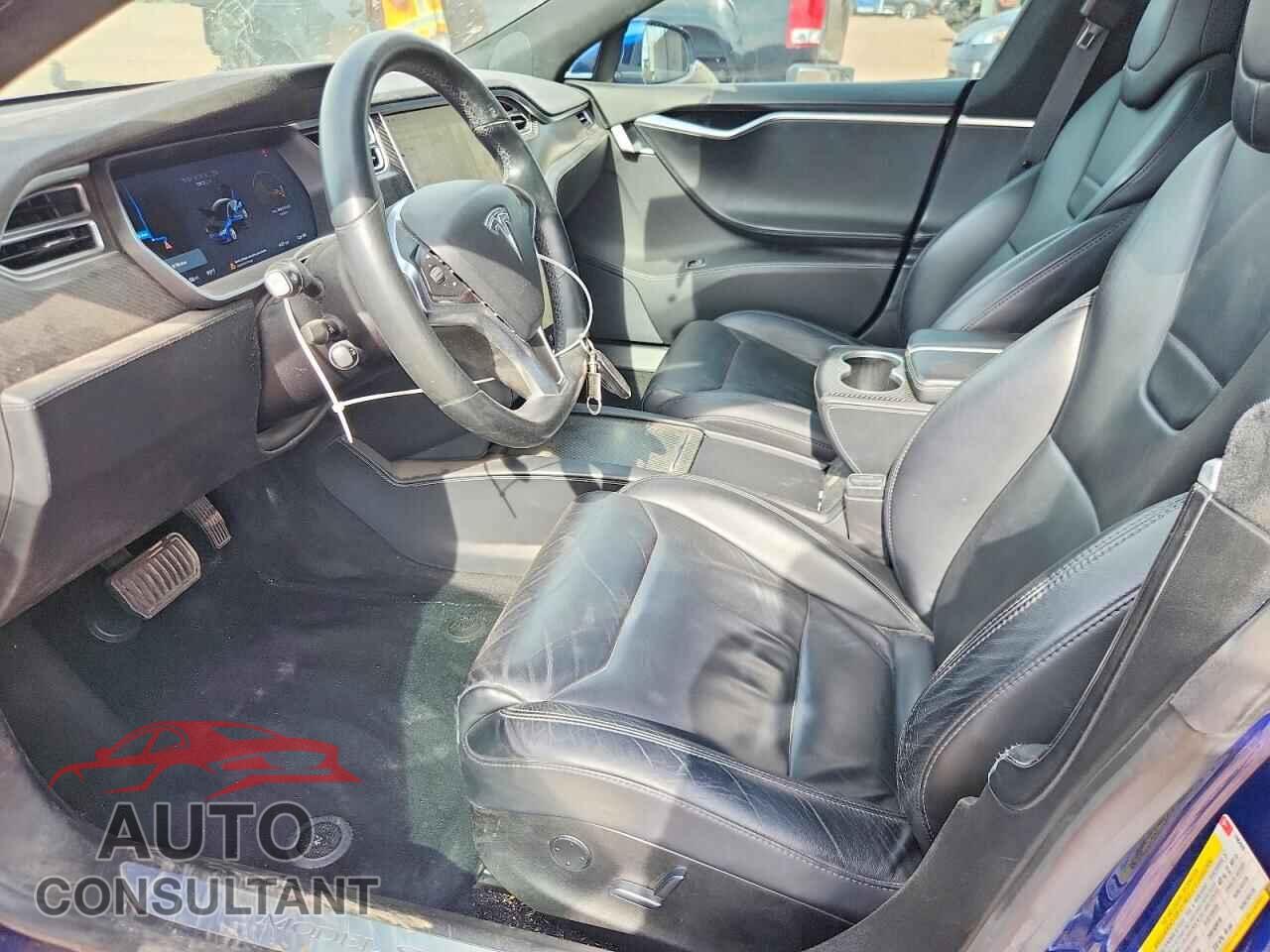 TESLA MODEL S 2017 - 5YJSA1E23HF198429