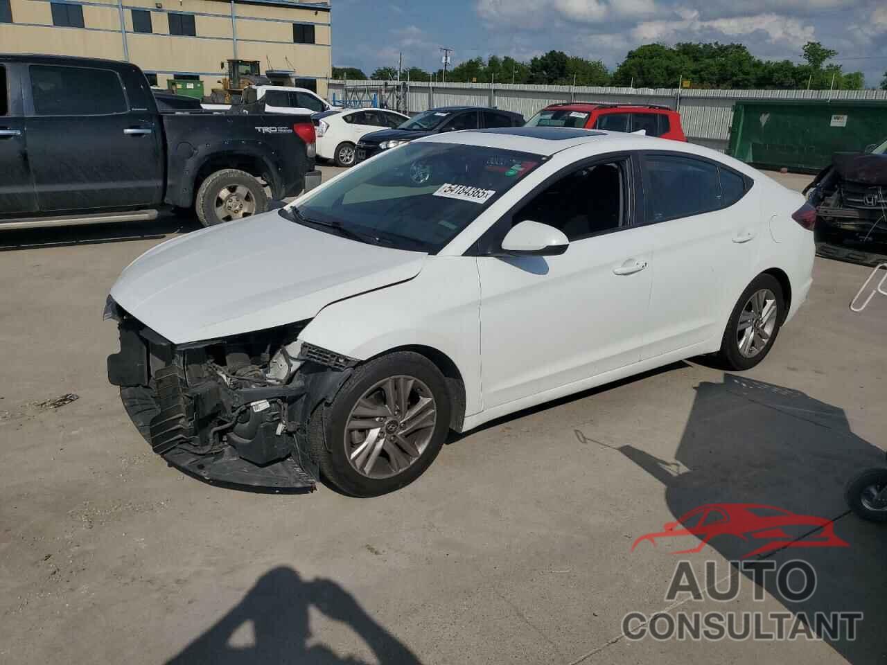 HYUNDAI ELANTRA 2019 - 5NPD84LF9KH417477