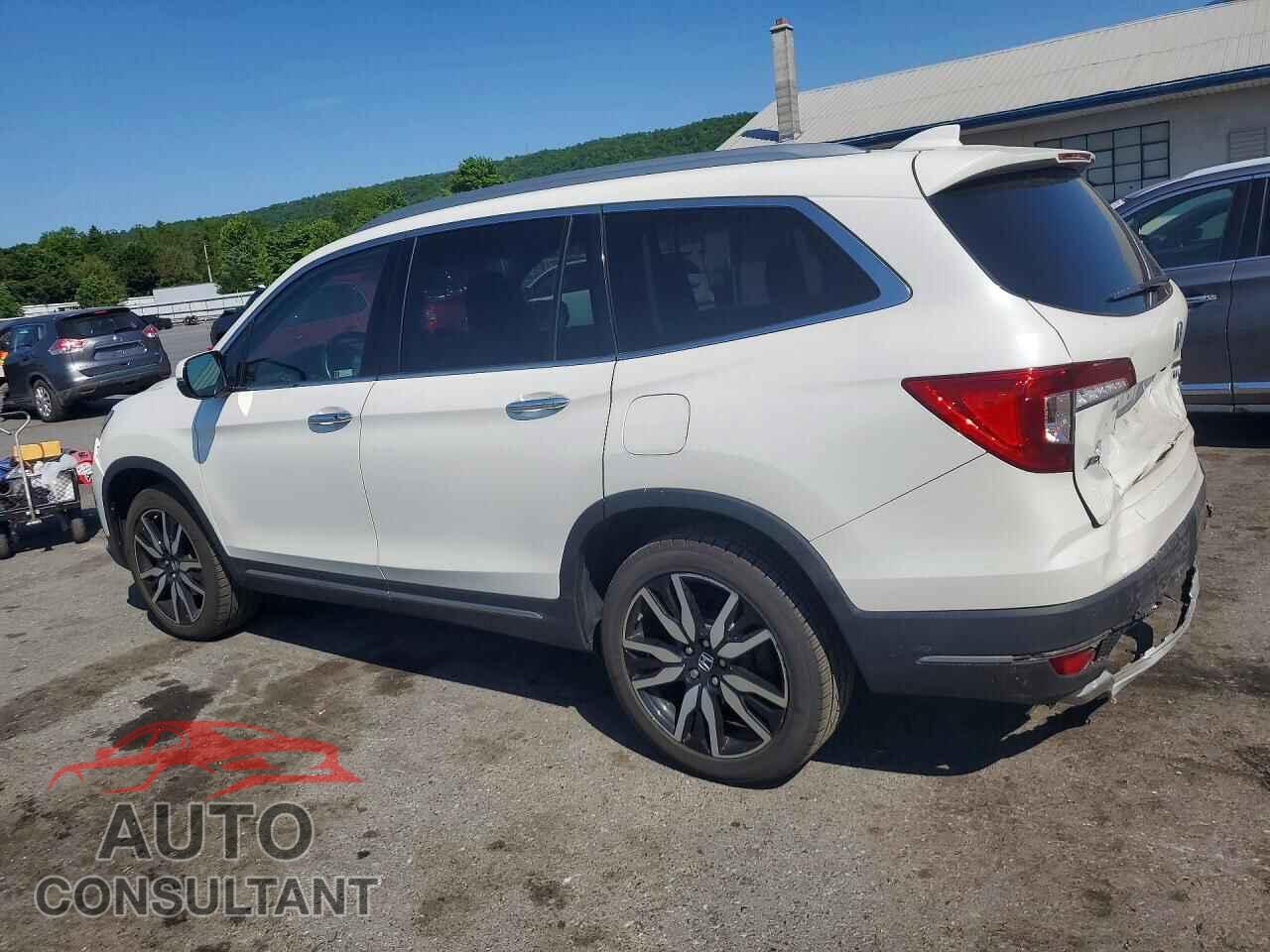 HONDA PILOT 2021 - 5FNYF6H99MB076444