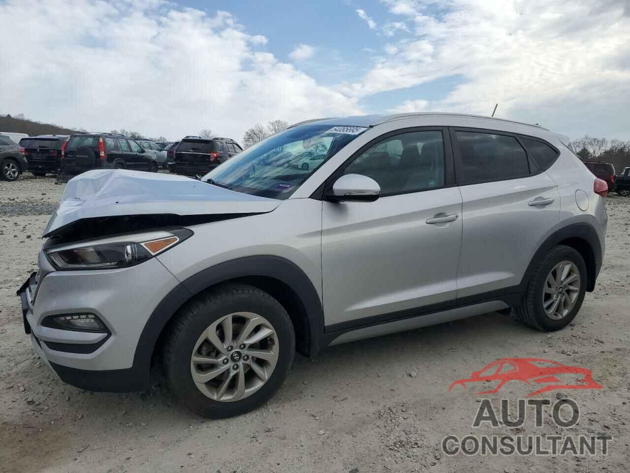 HYUNDAI TUCSON 2017 - KM8J3CA21HU309795