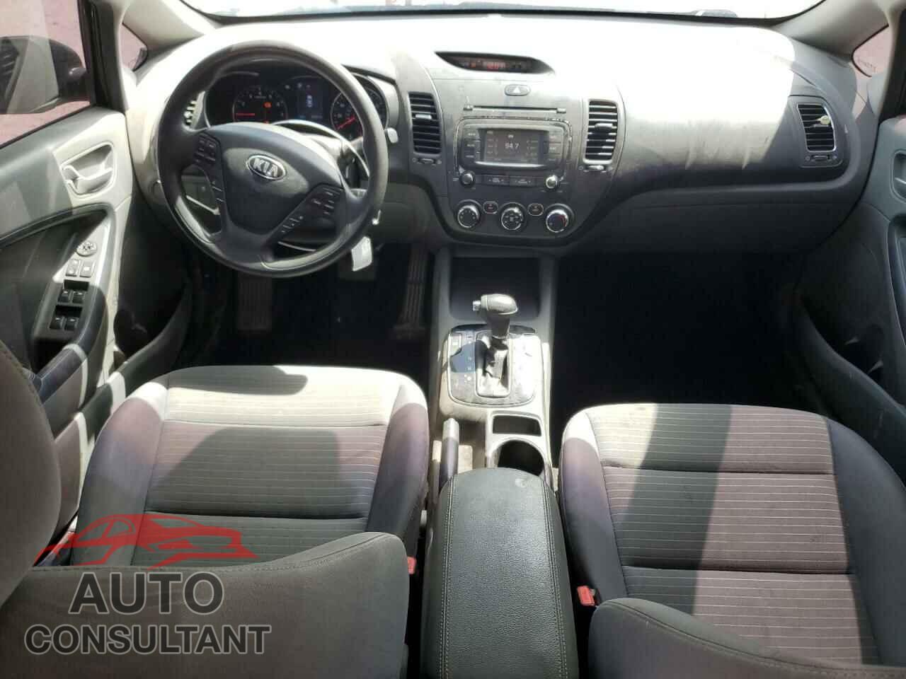 KIA FORTE 2017 - 3KPFL4A74HE097128