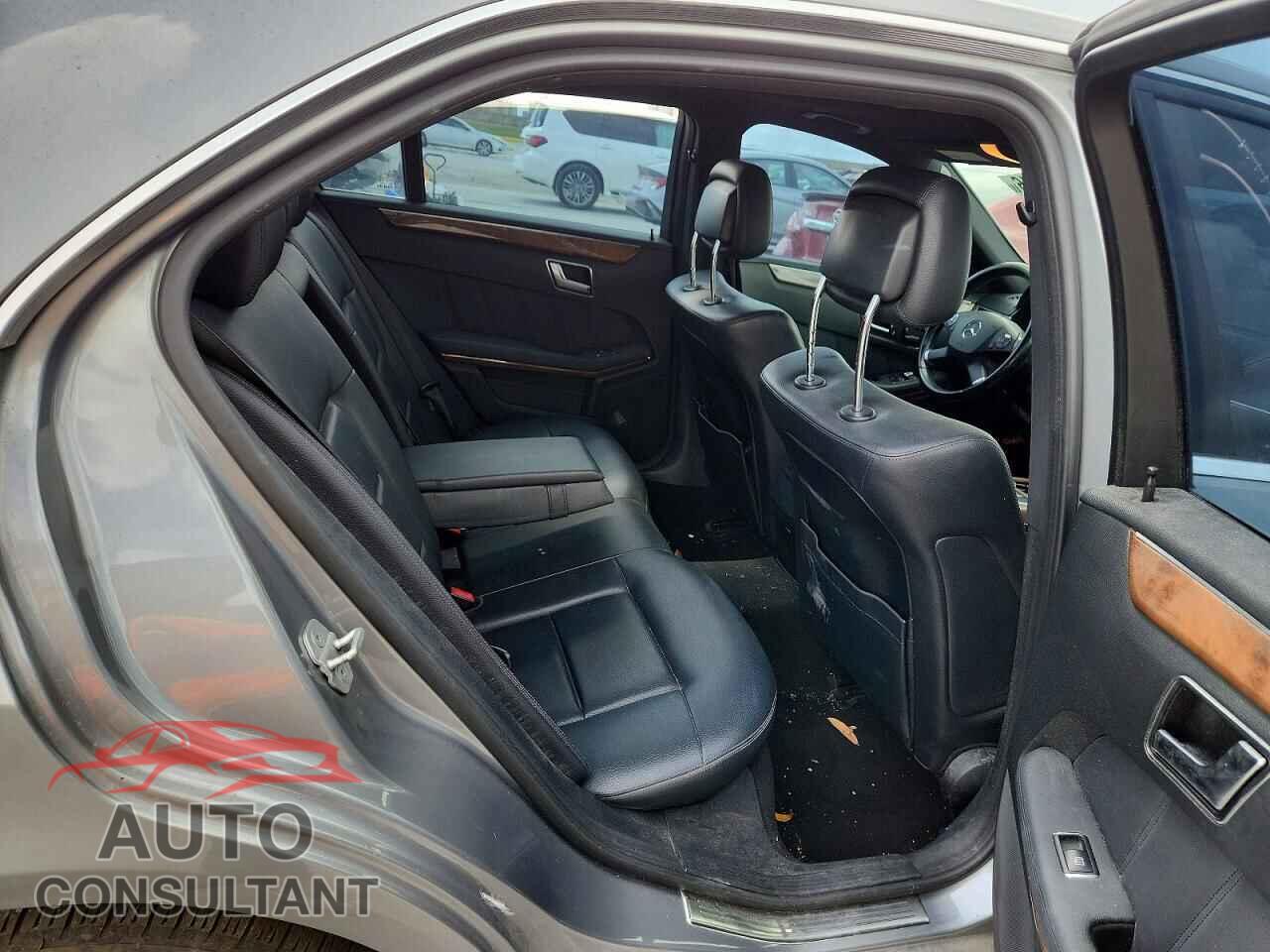 MERCEDES-BENZ E-CLASS 2012 - WDDHF8JB3CA606154