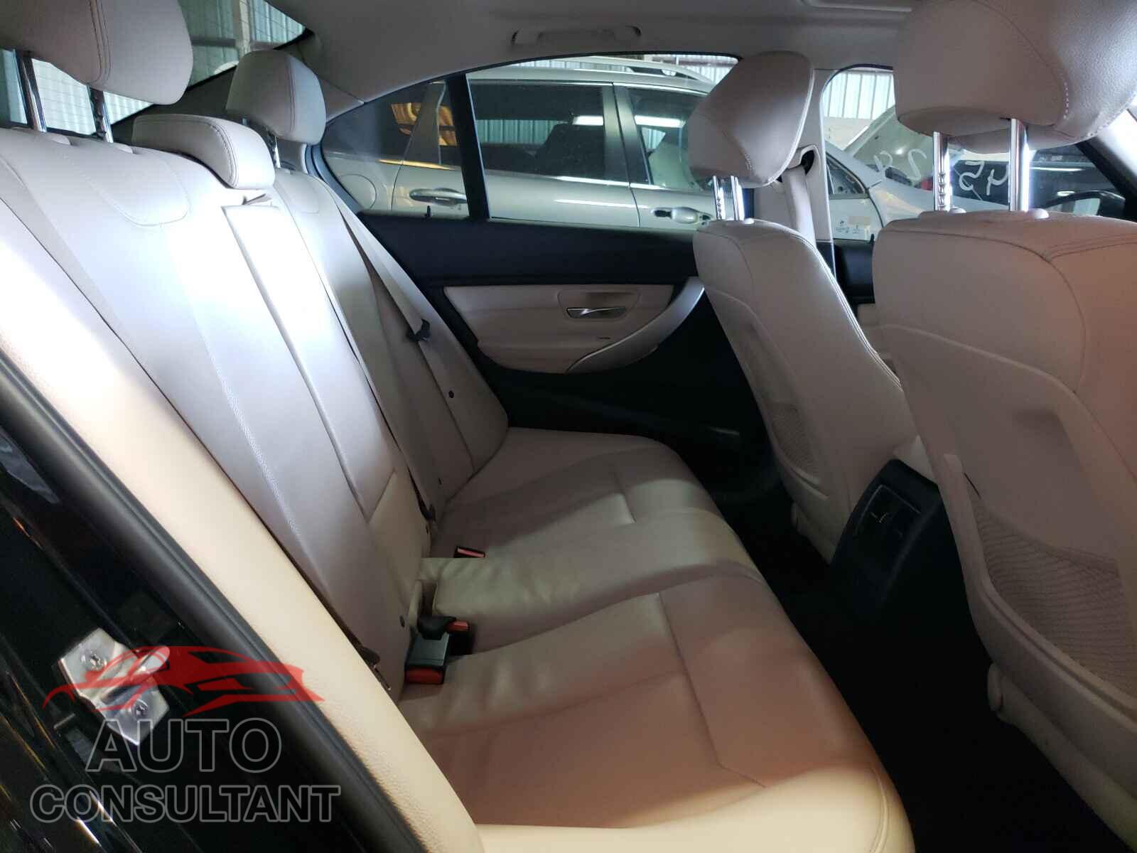 BMW 3 SERIES 2016 - WBA8E1G59GNU11838