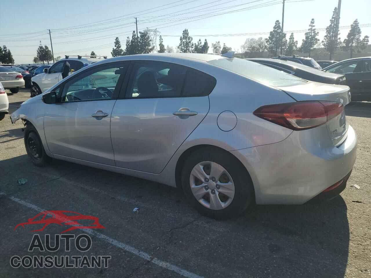 KIA FORTE 2017 - 3KPFK4A71HE048357