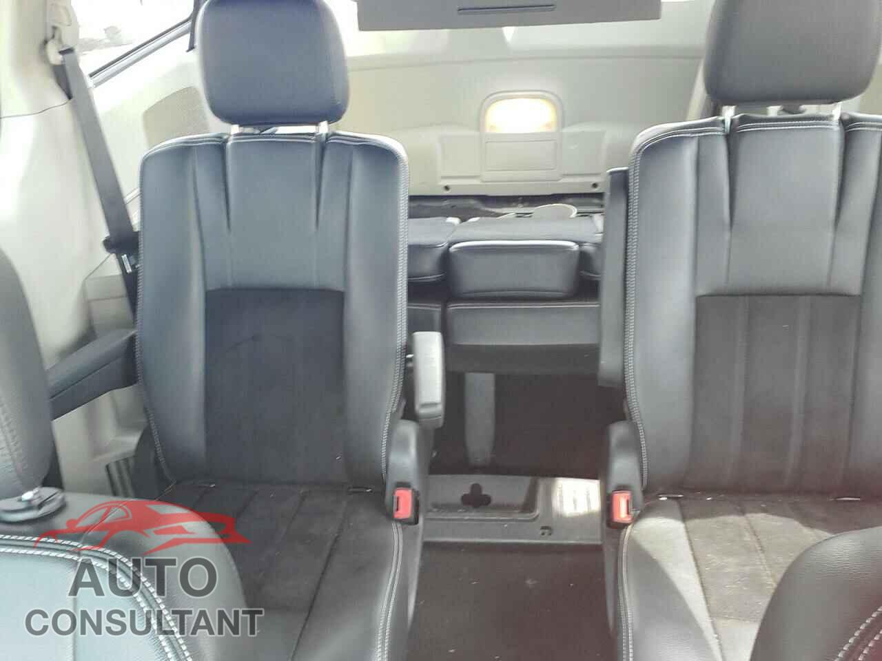 DODGE CARAVAN 2018 - 2C4RDGCG8JR214951