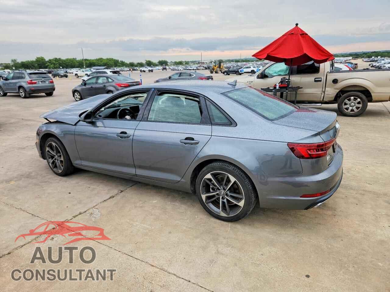 AUDI A4 2019 - WAUGMAF45KN019892