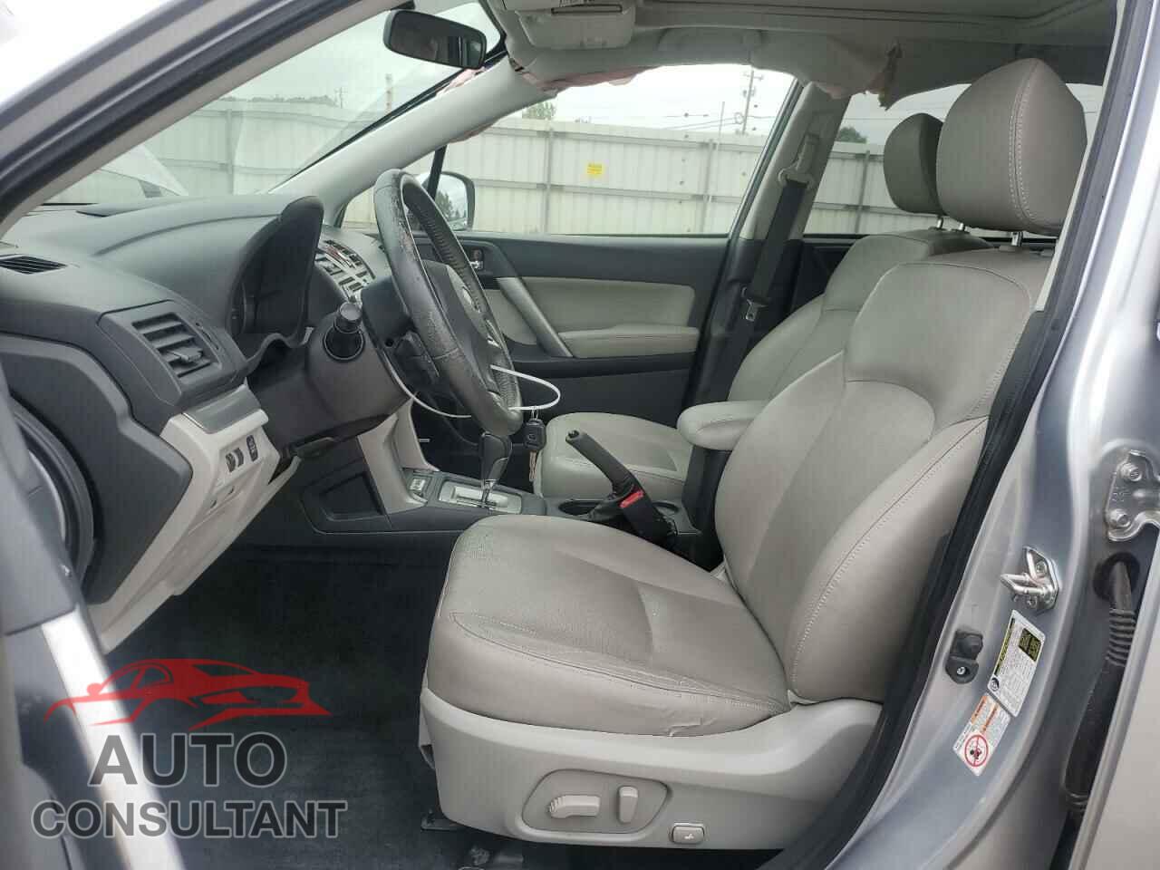 SUBARU FORESTER 2015 - JF2SJAKC2FH815153