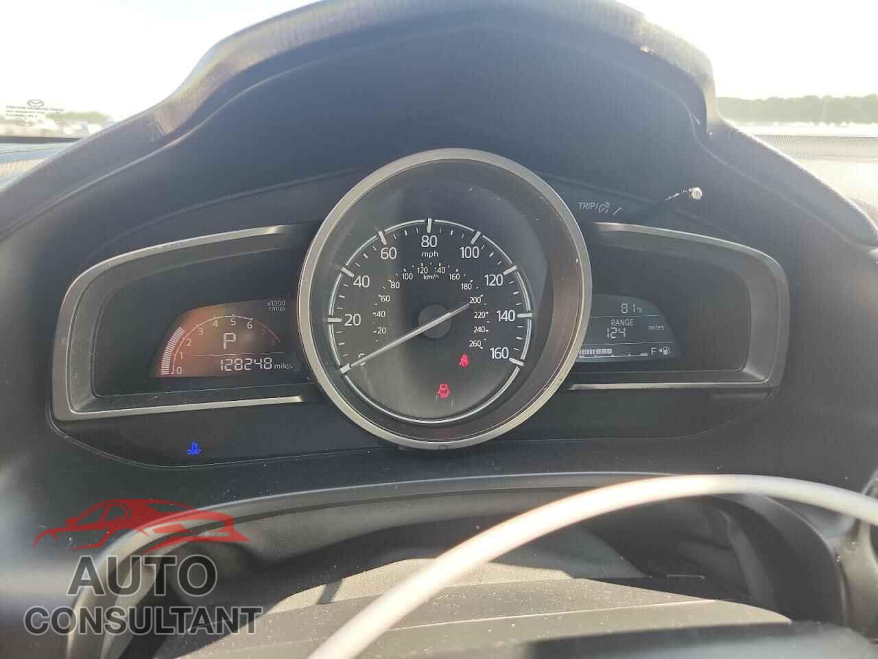 MAZDA 3 2018 - 3MZBN1V39JM166399