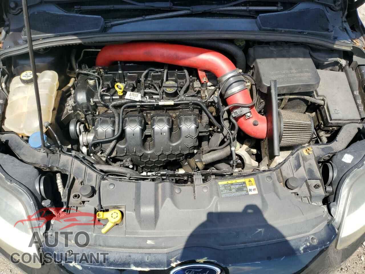 FORD FOCUS 2013 - 1FADP3L93DL136352