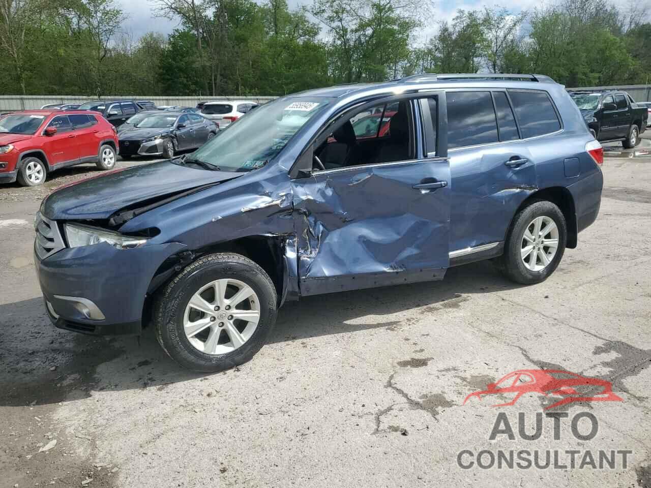 TOYOTA HIGHLANDER 2013 - 5TDBK3EH4DS177138