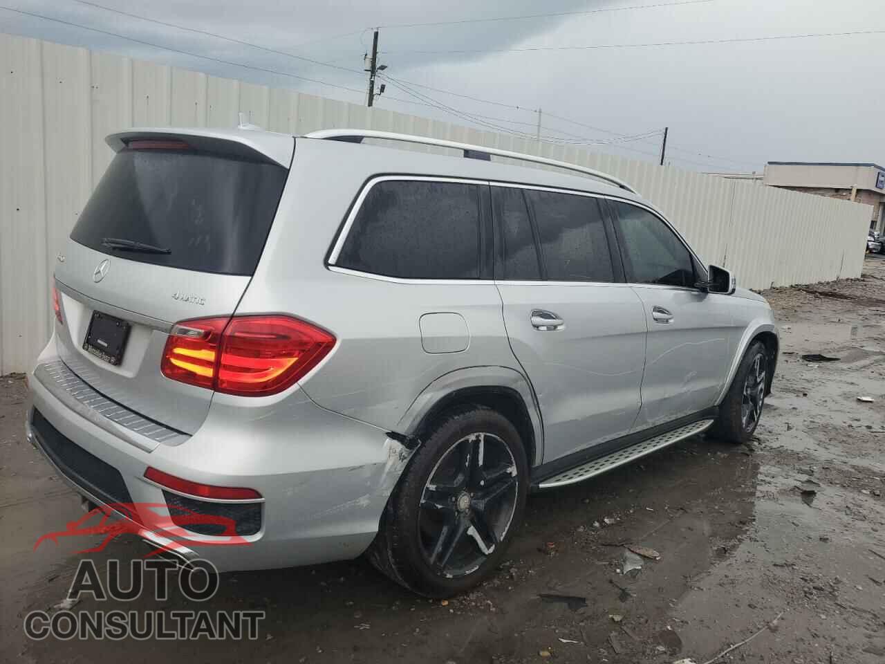 MERCEDES-BENZ GL-CLASS 2016 - 4JGDF7DEXGA652946