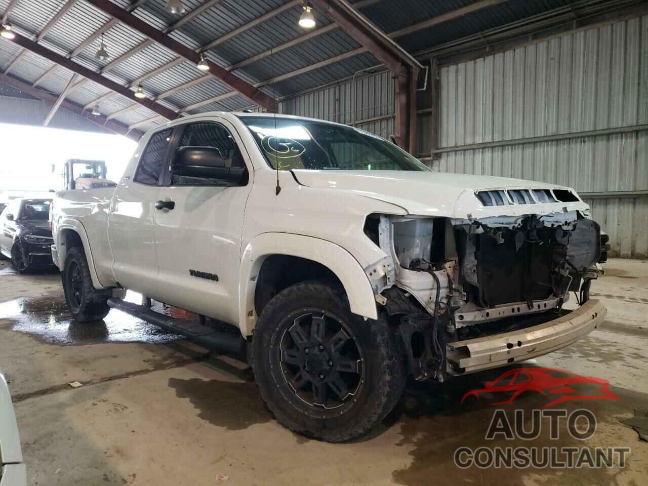 TOYOTA TUNDRA 2017 - 5TFRM5F10HX112096